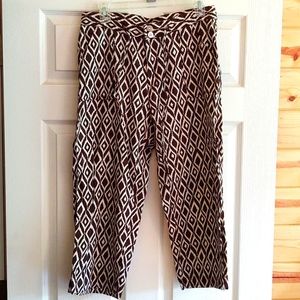 Women's capris, Kate Parks, size 10, brown/beige